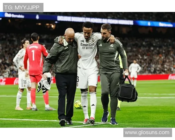 足总杯激战曼城小胜皇马点球大战瞬间点燃全场激情