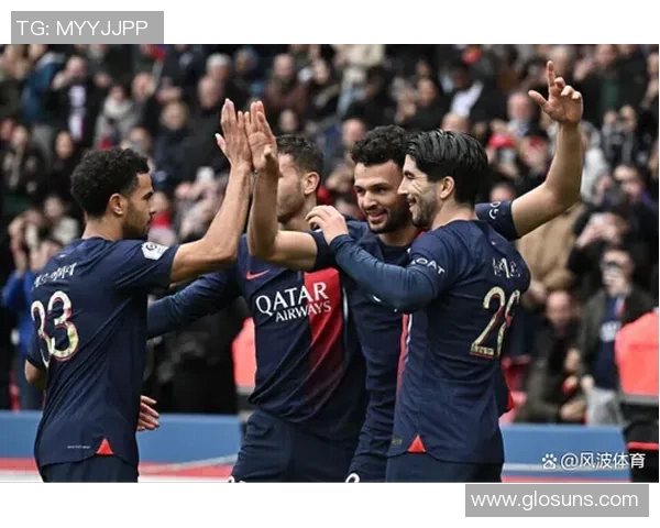 意甲大战：拜仁狂胜巴黎圣日耳曼四球大捷引爆全场激情