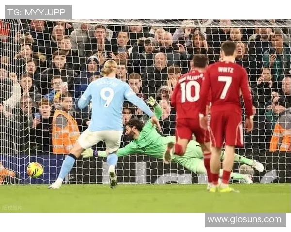 曼城主场狂胜拜仁五球大捷绝杀时刻点燃全场激情 曼城主场狂胜拜仁五球大捷绝杀时刻点燃全场激情