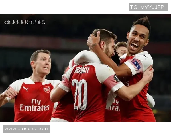 阿森纳友谊赛小胜拜仁乌龙球成比赛转折点引发热议 阿森纳友谊赛小胜拜仁乌龙球成比赛转折点引发热议