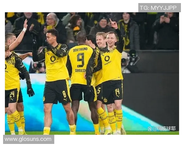 多特蒙德大胜波尔图六球狂潮与帽子戏法点燃赛场激情